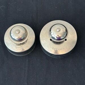 TWO~ Pampered Chef Cut-n-Seal Pastry Press Biscuit Sandwich Cut & Seal Tart Cut